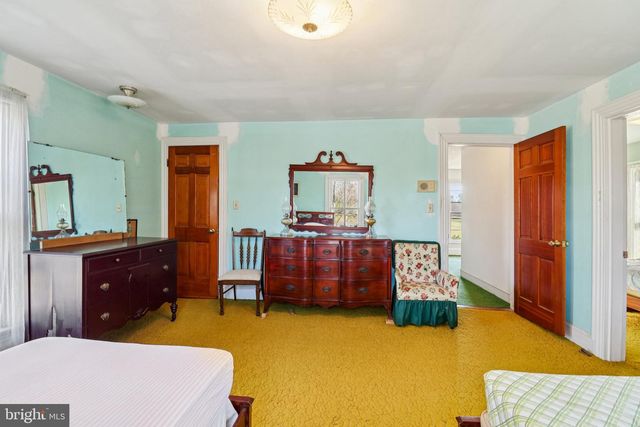 1475 CHILTON RD, Montross, VA 22520