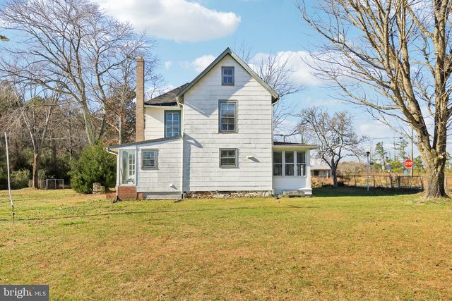 1475 CHILTON RD, Montross, VA 22520