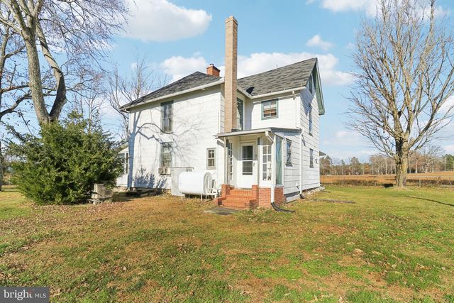 1475 CHILTON RD, Montross, VA 22520