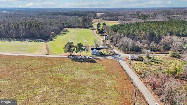 1475 CHILTON RD, Montross, VA 22520