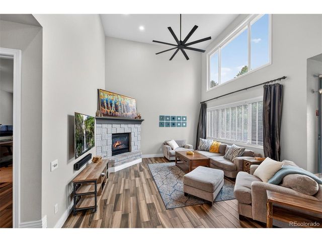 28 Desert Willow Ln, Littleton, CO 80127