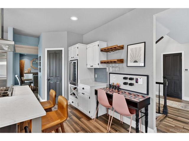 28 Desert Willow Ln, Littleton, CO 80127