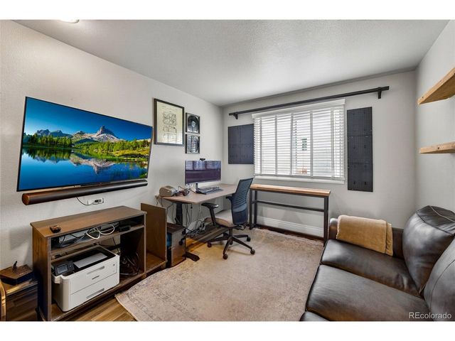 28 Desert Willow Ln, Littleton, CO 80127