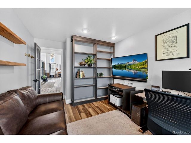 28 Desert Willow Ln, Littleton, CO 80127