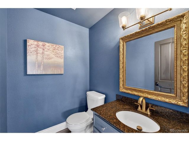 28 Desert Willow Ln, Littleton, CO 80127