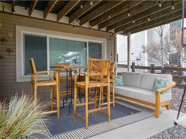 28 Desert Willow Ln, Littleton, CO 80127