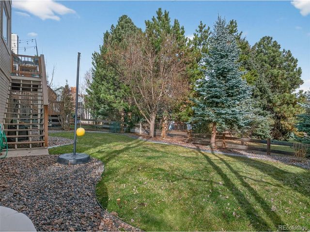 28 Desert Willow Ln, Littleton, CO 80127