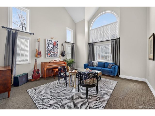 28 Desert Willow Ln, Littleton, CO 80127