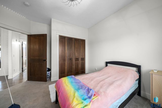 6313 S Heatherridge Ave Avenue, Sioux Falls, SD 57108