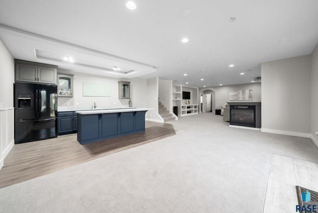 6313 S Heatherridge Ave Avenue, Sioux Falls, SD 57108