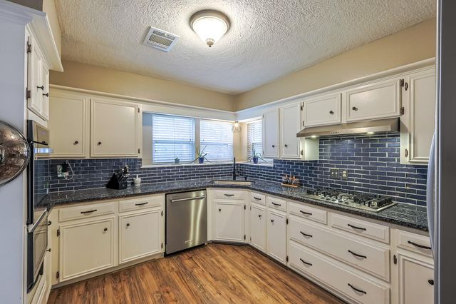 20530 Manette Drive, Katy, TX 77450