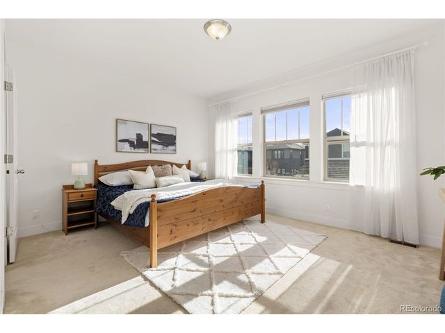 8518 E 54th Pl, Denver, CO 80238