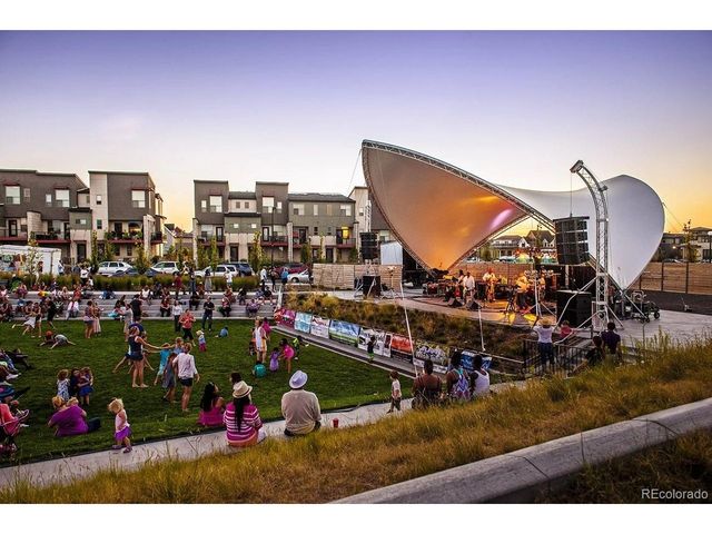 8518 E 54th Pl, Denver, CO 80238