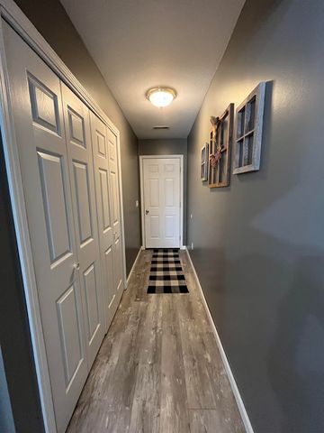 212 N Deborah Dr Apt A, Fremont, IN 46737