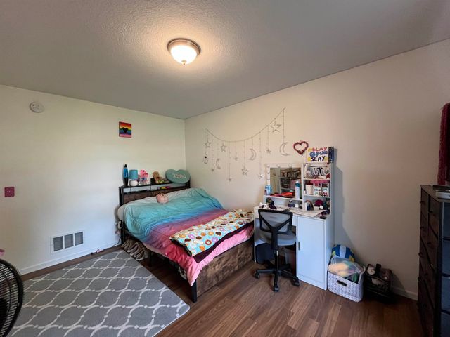 212 N Deborah Dr Apt A, Fremont, IN 46737
