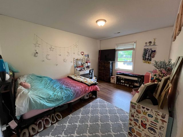 212 N Deborah Dr Apt A, Fremont, IN 46737