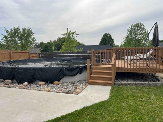 212 N Deborah Dr Apt A, Fremont, IN 46737