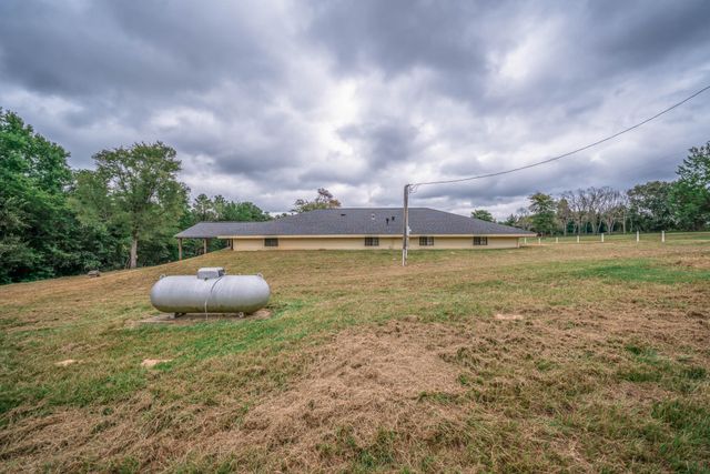 1000 CR 3211, Jacksonville, TX 75766