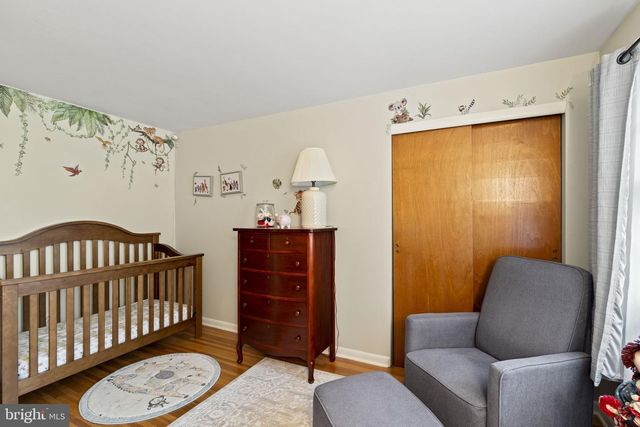 211 SWEDESBORO AVE, Gibbstown, NJ 08027