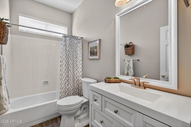 4735 E AZALEA Drive, Gilbert, AZ 85298