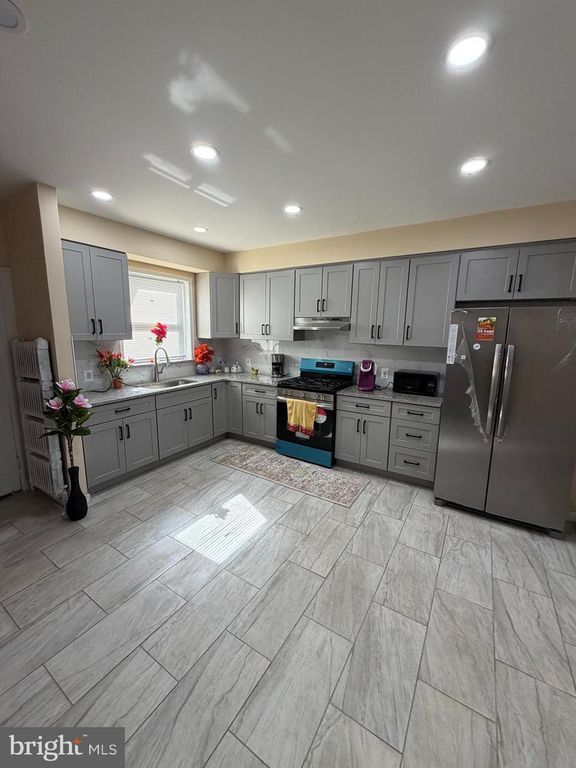 271 S FELTON ST, Philadelphia, PA 19139