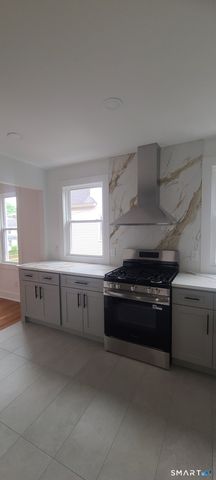 203 Helen Street 2, Hamden, CT 06514