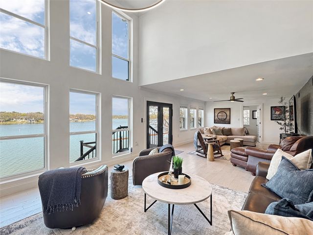 4401 Clarke Drive, Fort Worth, TX 76135