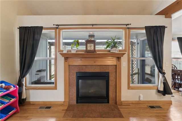 2132 E 26th Street, Lawrence, KS 66046