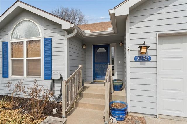 2132 E 26th Street, Lawrence, KS 66046