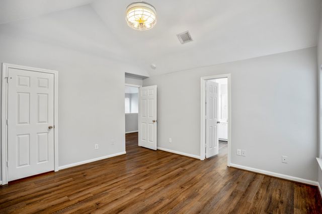 323 Plaza Del Sol Park, Houston, TX 77020
