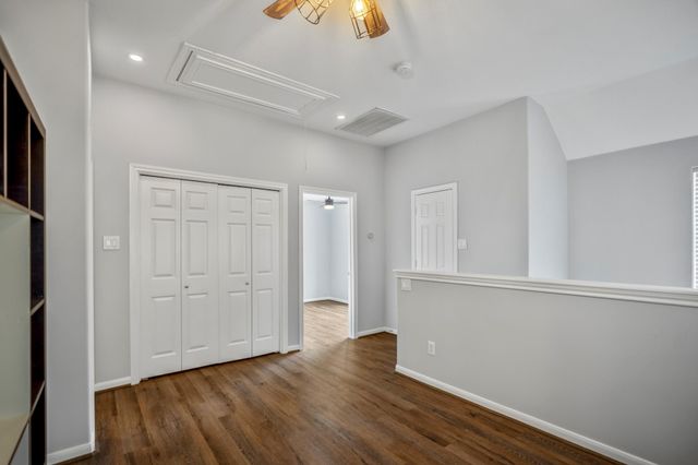 323 Plaza Del Sol Park, Houston, TX 77020