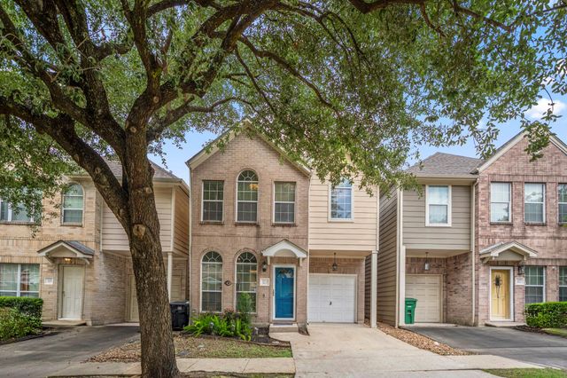 323 Plaza Del Sol Park, Houston, TX 77020