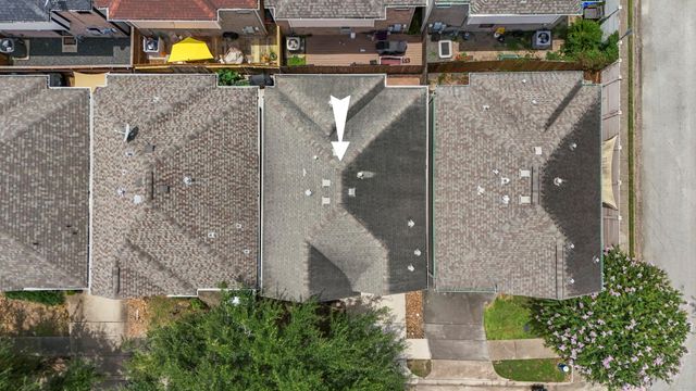 323 Plaza Del Sol Park, Houston, TX 77020