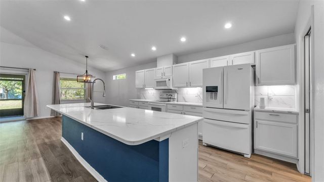 501 INTERLOCK STREET, Lake Alfred, FL 33850