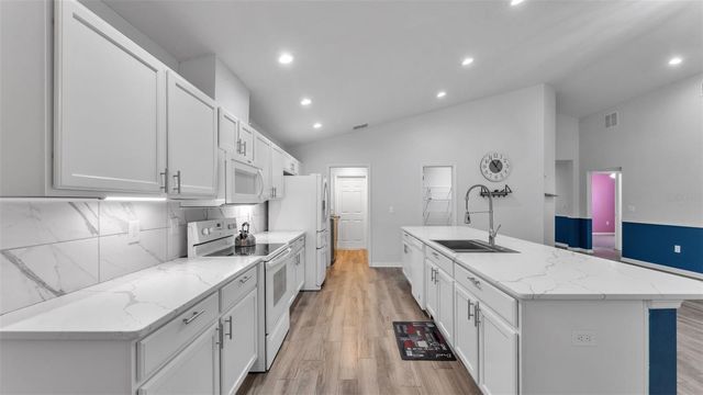 501 INTERLOCK STREET, Lake Alfred, FL 33850