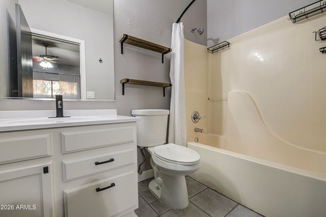 5634 E FLORIAN Avenue, Mesa, AZ 85206