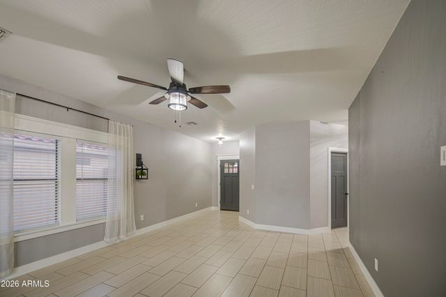 5634 E FLORIAN Avenue, Mesa, AZ 85206