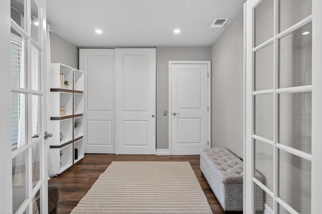 3925 Talmage Ct, Sacramento, CA 95827