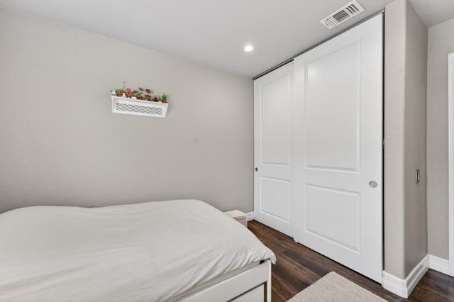 3925 Talmage Ct, Sacramento, CA 95827