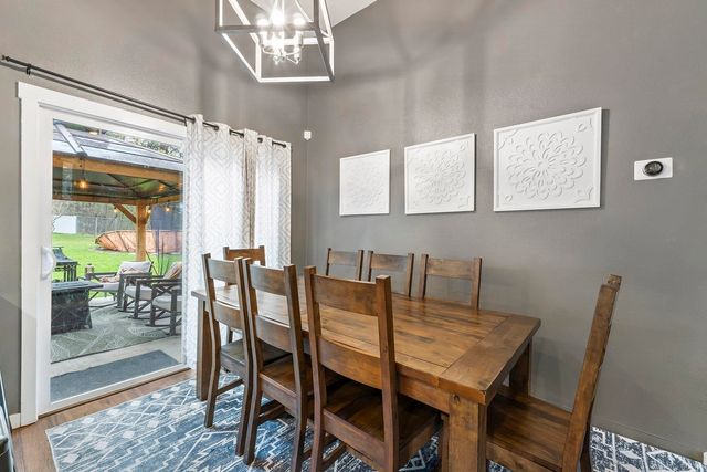 14615 E Belle Terre Ave, Veradale, WA 99037