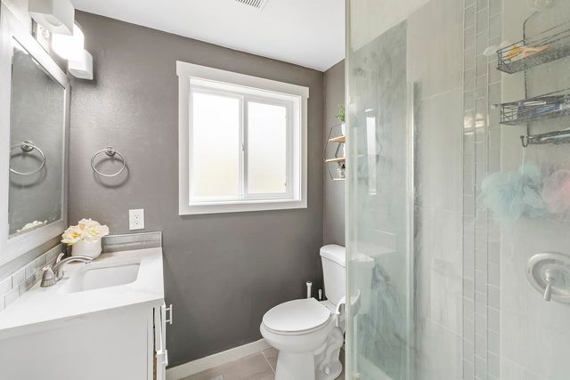 14615 E Belle Terre Ave, Veradale, WA 99037