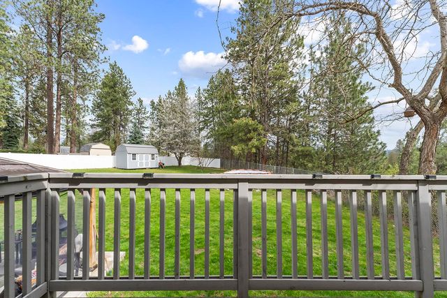 14615 E Belle Terre Ave, Veradale, WA 99037