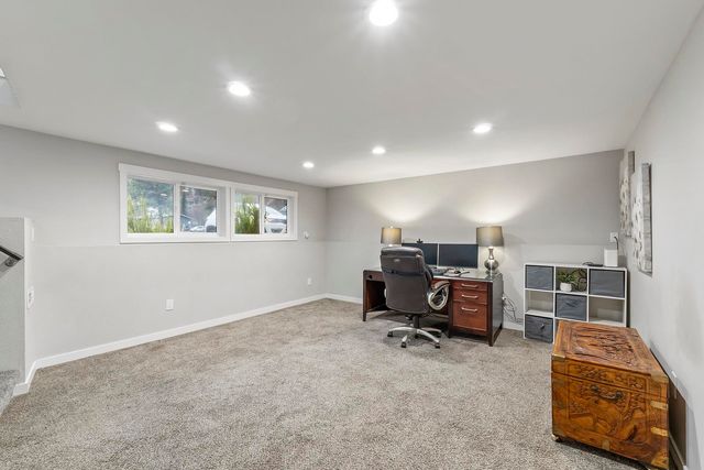 14615 E Belle Terre Ave, Veradale, WA 99037