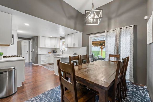 14615 E Belle Terre Ave, Veradale, WA 99037