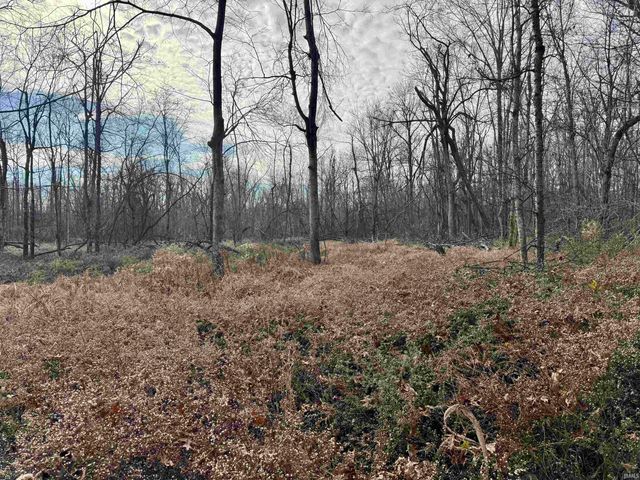 2411 E State Route 62, Boonville, IN 47601