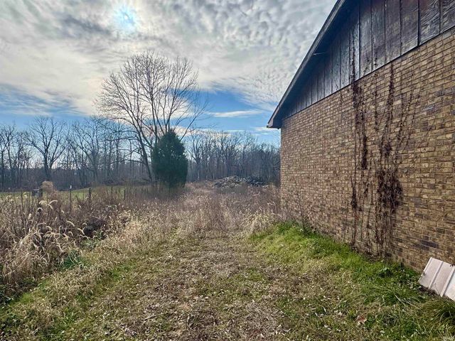 2411 E State Route 62, Boonville, IN 47601