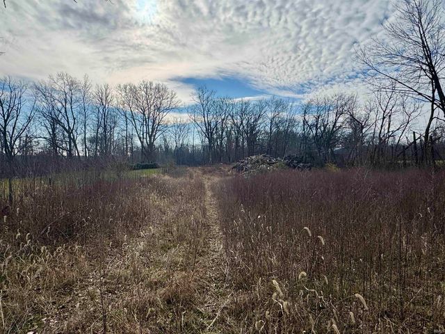 2411 E State Route 62, Boonville, IN 47601