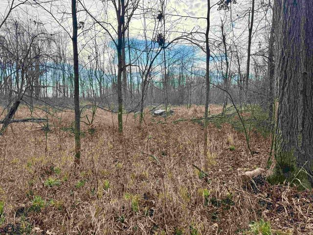 2411 E State Route 62, Boonville, IN 47601