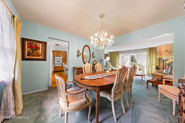 30 Clearview Drive, Tinton Falls, NJ 07724