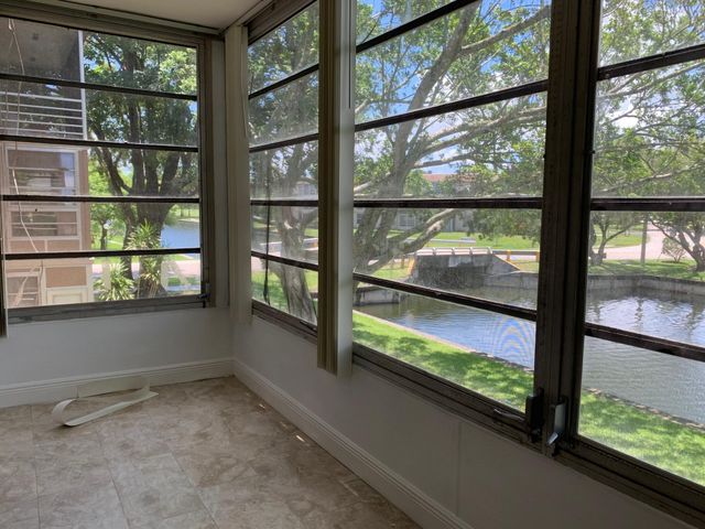 8350 Sands Point Boulevard E202, Tamarac, FL 33321